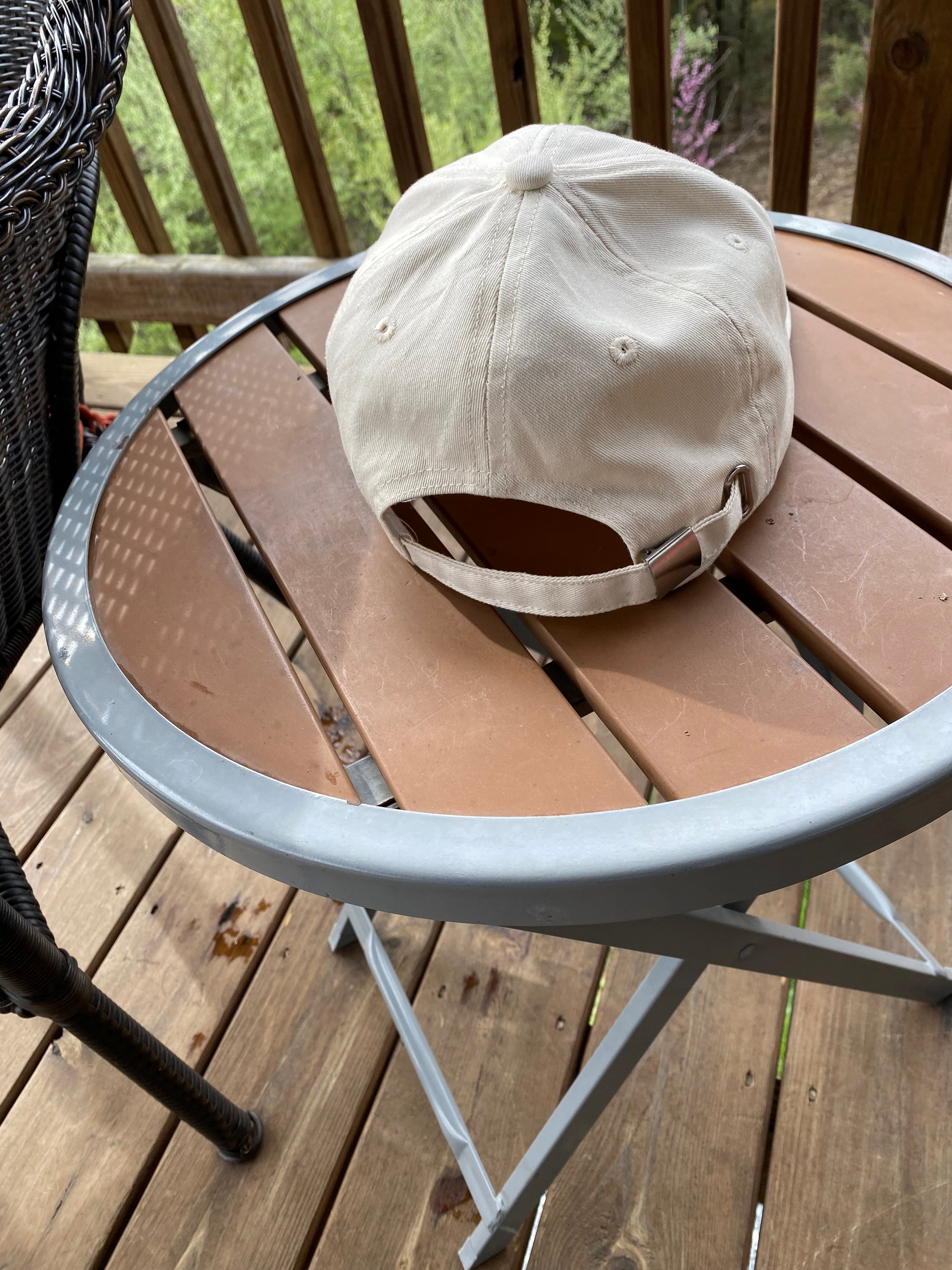 Cream Frog Cap